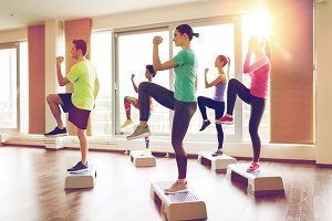 Découvrez le step fitness, sa pratique et ses bienfaits